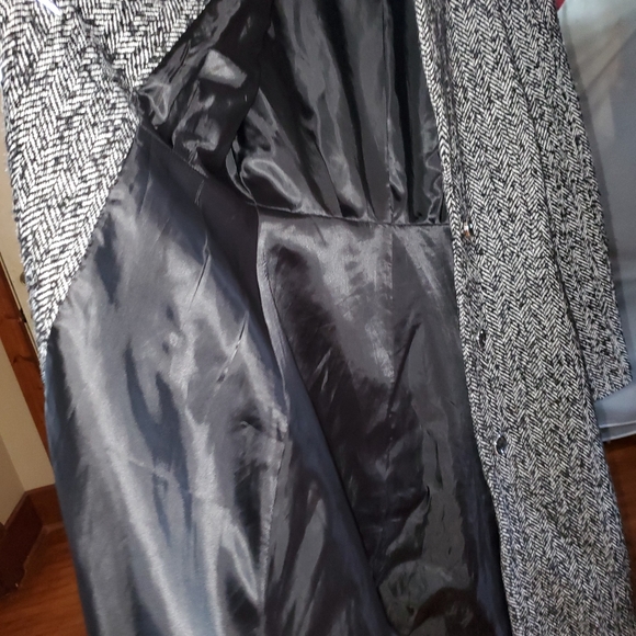 Michael Kors Coat - Picture 4 of 8